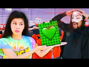 My Friend Only Cares About Being a Famous YouTuber & Tik Tok Influencer