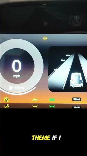 Using Apple CarPlay Ultra in the Aston Martin Vantage to Change Gauge Cluster Designs #astonmartin