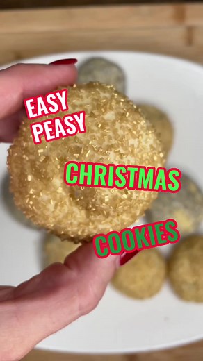 44K views · 723 reactions | Here are the prettiest cookies for Santa!...