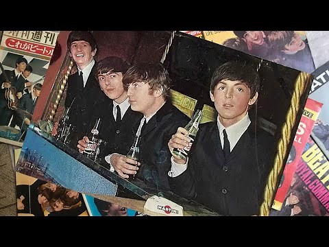 ♫ The Beatles drink Pepsi Cola in a quiet French bistro, Paris, 1964
