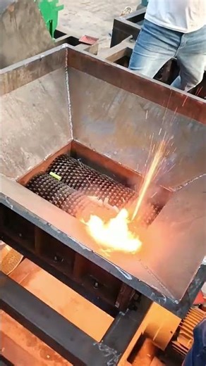 How to deal with lithium battery fire when recycling
