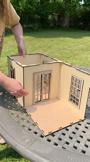 Build a Dollhouse Room in 30 Seconds! 🏡✨ #diy #dollhouse #barbiehouse