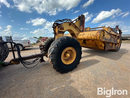 Caterpillar 80 Hydraulic Pull-Type Scraper | Construction