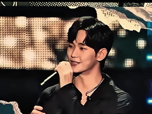 Kim Soo Hyun Singing Performance
