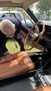 207K views · 5.7K reactions | Check out this gorgeous Ferrari 330 GTC at today’s Greenwich Concours. #F40Motorsports #greenwichconcours | Wayne Carini | Facebook