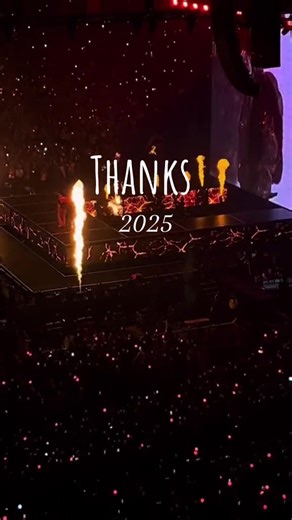 Gracias vida por permitirme seguir coleccionando recuerdos de lo que mas amo hacer en esta vida 🫶🏼✨🔥 Disfrutar de la música y de mis artitas favoritos en vivo. Porque nunca nos falten conciertos 🥳🎉🎤🔊✨💕 #2025 #concierto #jhope #badbunnypr #fyp