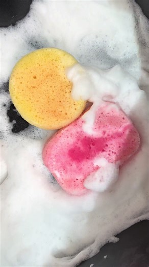 Pt2 The combo- Fabulosa MPC with red DS🫧🤍 inspired by the stunning @Squeezin & Scrubbin🫧🧽 the suds on this were FLUFFY😮‍💨😍 #spongesqueezes#asmr#satisfyingvideos#cleantok#fyp