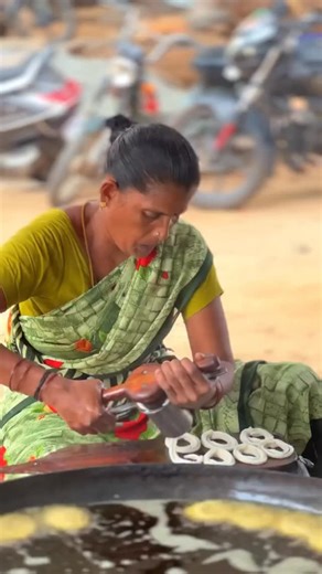 28K views · 3.3K reactions | ₹2 Manapparai Famous Murukku...