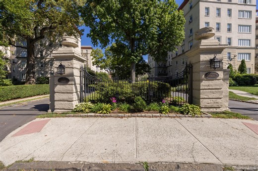 1 Park Ln #4A, Mount Vernon, NY 10552 - MLS 911102 - Coldwell Banker