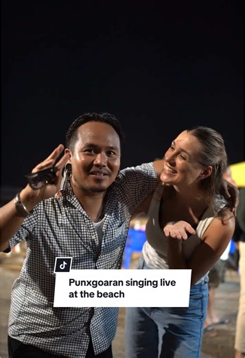 @PUNXGOARAN Official Kita pertama kali bertemu pada tahun 2023 selama Yamaha Maxi Tour di Sumatra utara, dan sekarang kita bertemu lagi, tetapi kali ini di Bali. Senang bertemu denganmu lagi, selalu menikmati penampilanmu! Semoga kita segera bertemu lagi! Welcome to bali 🤗 #fyp #punxgoaran #bali #lll #2025 #foryou #bulebatak #siantarman #liveperformance #jamming #buleindonesia #bernyanyi #konser #pantaivibes