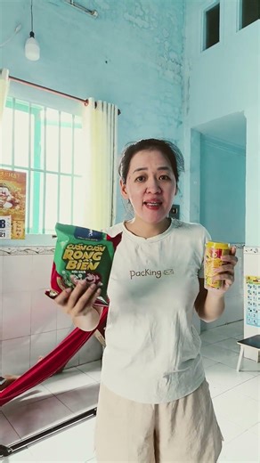 Súc xích dành cho những bạn nhấn like và đăng ký