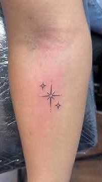 Hermoso tatuaje minimalista #fblifestyle #tattooed #tattooideas #tattoodo #tattoo2me #tattoo