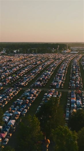 Bonnaroo on Instagram: "is this thing on? 😉🎙️ welcome back to bonnaroo radio, the station to soundtrack your journey to the farm! tune in as you arrive and depart the campgrounds for essential traffic info & weather updates, as well as legendary performances from the archives & special interviews 🚙✨ plus, we’ll deliver any important updates directly through the airwaves all weekend long!"