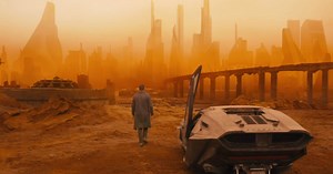 Łowca androidów powraca! Zobacz pierwszy oficjalny zwiastun filmu "Blade Runner 2049"