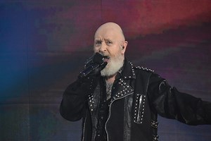 Judas Priest’s Rob Halford Joins Alice Cooper On New Video For “My Christmas List” -