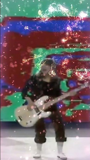 Suzie Quatro: Devil Gate Drive, 1974, #suziquatro cycle cam footage.