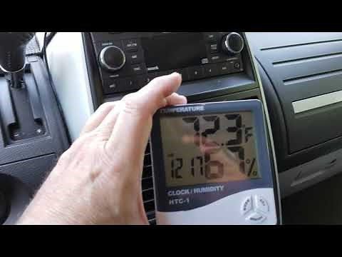 How to change Celsius to Fahrenheit on the HTC-1 Clock/Temperate