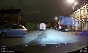 This is a shocking video! watch what happens! this is what it's like on our streets | Caught in the act