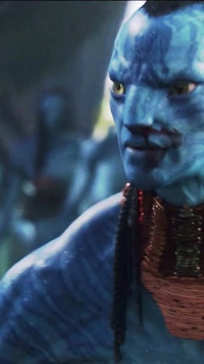 Neytiri Protecting Jake in Avatar: The Way of Water