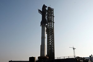 Elon Musk plans Mars update after first Starship launch since test failures