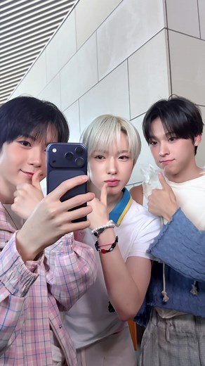 ✌️👆♡ #NCTWISH #OdetoLove #NCTWISH_OdetoLove | nct official