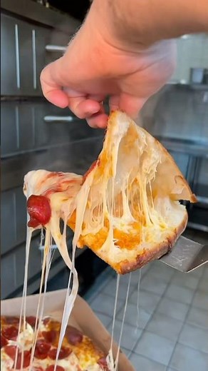 We’re ALWAYS looking for DEVOUR-worthy food! DOUBLE STACKED at East Village Pizza NYC! #DEVOURPOWER