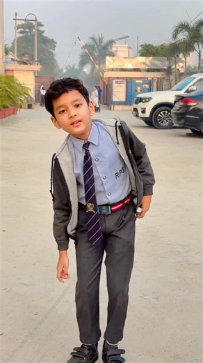 Shreyansh on Instagram: "Jada me Ara chhod ke tu ghare ajana#viral #reels #explorepage #explore #reelitfeelit #trendingreels #viralvideos #viralreels"