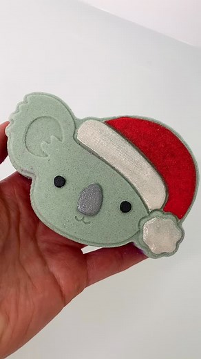   An Aussie favourite but make it festive! Our Koala bath bomb has...