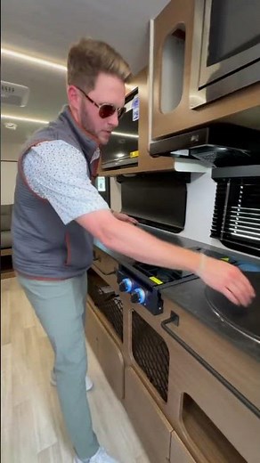 Small, simple, and ready to camp. ⚡