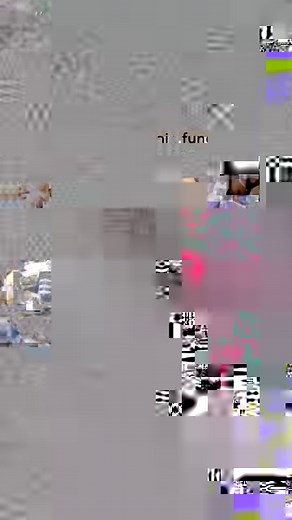 Talk about a full house... A honeybee colony can consist of anywhere from 20,000 to 80,000 bees! 😮 Check out these fast facts about the three types of bees in a colony, and visit Beesponsible.com to learn even more. 🐝🐝🐝 | Beesponsible