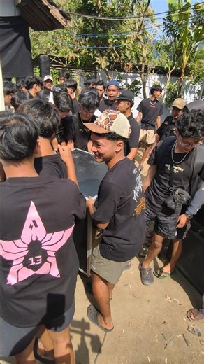 Semua ikut membantu‼️ #garudawisnusatriamuda #gwsm
