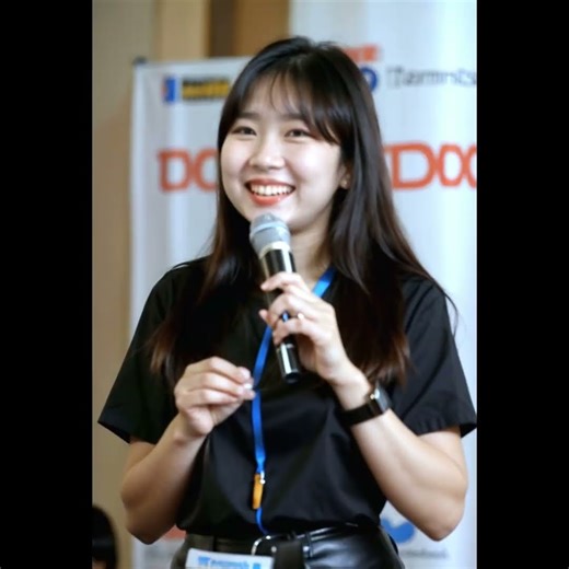 image-to-video with AnimateDiff LCM