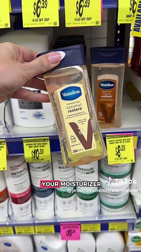 Only 3 days left of this sale at @Chemist Warehouse Official including the 40% OFF La Roche-Posay and CeraVe sale (I’ve done a post about my top picks for this) 🏃🏽‍♀️ #halfprice #skintok #beautytok #sale #chemistwarehouse
