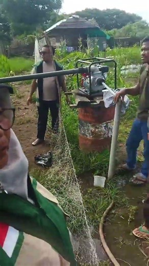 percobaan mesin Pompa air bantuan program oplah utk Poktan Nanga wau1&2 Tambora Bima NTB