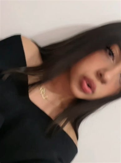 Engaging Lip Sync Performance of Love Somebody