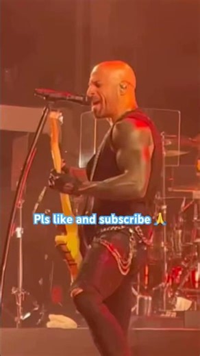 Last night performance was amazing. Pls like and subscribe. #concert #concertmusic #live #music