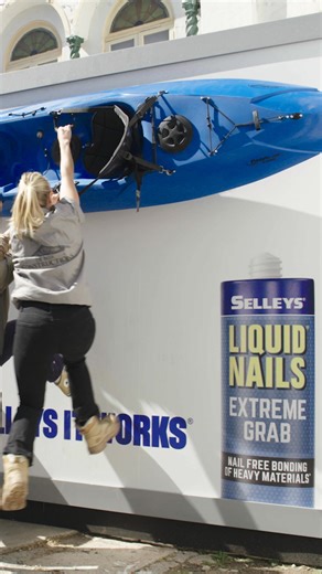 Tradies knew it. Now everyone does. Selleys Liquid Nails Extreme Grab = instant hold. Holds up to 400kg per square metre. That’s a strong bond you can trust. If it’s Selleys, it works. | Selleys