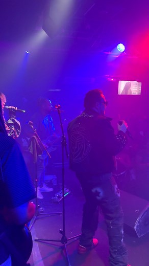 Che Dèv LIVE in Paris last night! | T-Vice