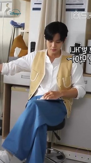 96K views · 2.3K reactions | Detrás de cámaras de los episodios 7 y 8 de #WouldYouMarryMe. SBS #JungSoMin #ChoiWooShik #DisneyPlus #koreandrama #kdrama #losdramasconk #losdramascomienzanconk #kdramareels #behindthescenes #kdramaedit | Los dramas comienzan con K | Facebook