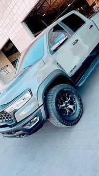 RetraxPro XR Tonneau Cover On 2026 Ram 1500 RHO