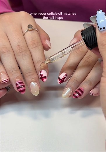 this macaroon scent is YUMMY @Cuticle & Co #nails #nailsupplies #cuticleoil #cuticleandcompany #healthynails