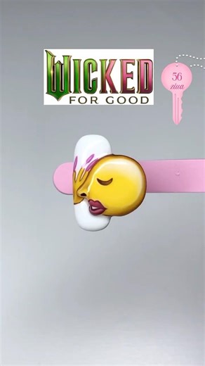 Nail Bible Ziua 56 - WICKED MEME -