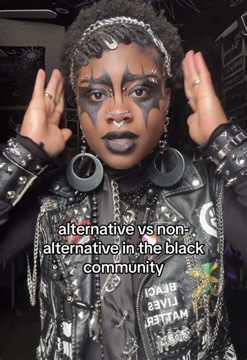 i’ve been needing to talk about this for a while but yes you’re completely wrong if you call non-alt black people ghetto and improper, and you’re completely wrong if you call black alt people whitewashed and devil worshipers #alternative #blackalt