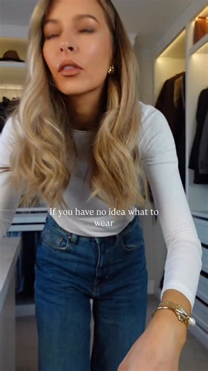 Alex Collins on Instagram: "Getting dressed never felt so easy 👌🏼"