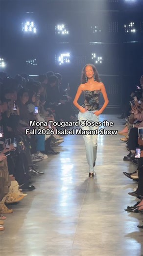 #monatougaard closed the fall 2026 #IsabelMarant show at #ParisFashionWeek.