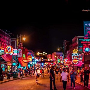 Beale Street Blues: A Guide to Memphis’ Legendary Beale Street