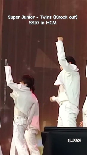 2026.03.21 Super Junior - Twins (Knock out) ss10 in HCM #superjunior #supershow10 #ss10inHCM #ss10