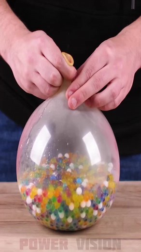 Balloon in Vacuum Chamber Experiment