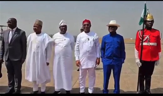 Wike put his hands in the pocket to avoid hand shake from Uzodinma while seeing the president off . 😀😀This fight go long ooo | Progressive Nigerian Politics