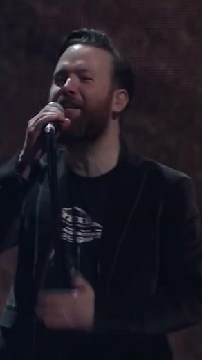 "Roll Over Beethoven" - Chuck Berry - Performed by Electric Light Orchestra (Short)